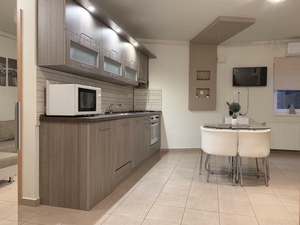 Appartement St. Péter Apartman à Pécs Extérieur photo